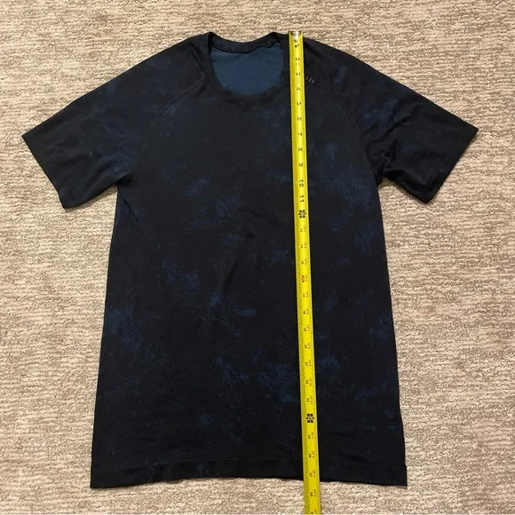 Lululemon Metal Vent Tech Shirt Mens XS Blue Movement Is Medicine Fox Collab - Picture 3 of 9